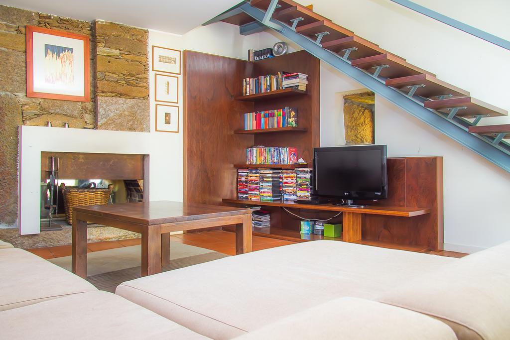Liiiving In Caminha | Oak Tree Chill House Villa Luaran gambar