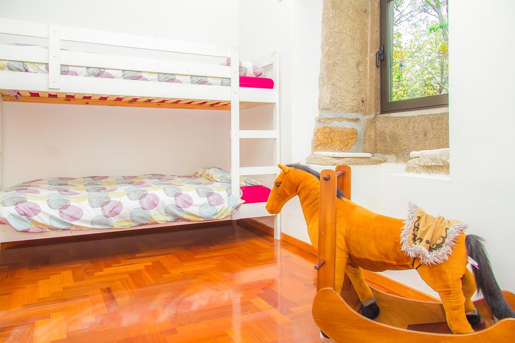 Liiiving In Caminha | Oak Tree Chill House Villa Luaran gambar